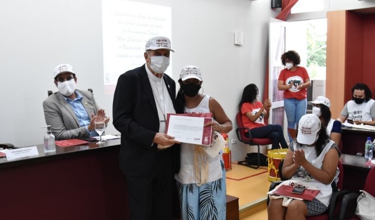 Representantes da Santa Casa Recife prestigiam formatura dos Agentes Populares de Saúde 