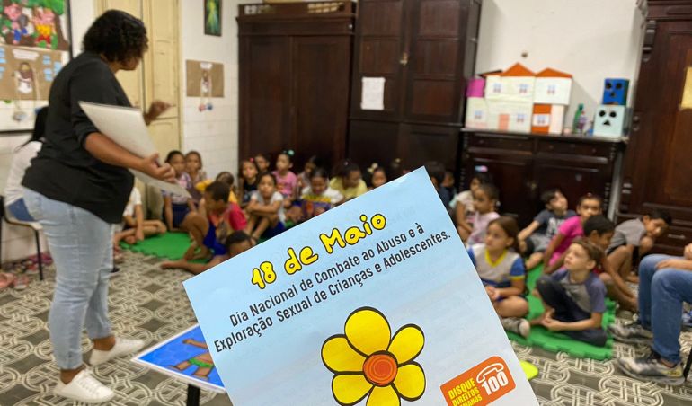 Crianças atendidas pela Santa Casa Recife recebem ação de conscientização