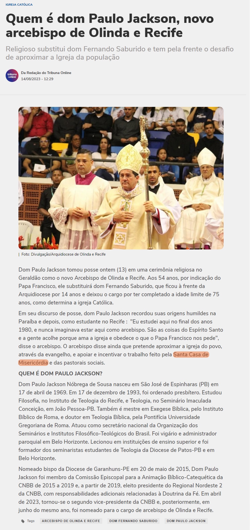 Em cerimônia religiosa, Dom Paulo Jackson toma posse como novo Arcebispo