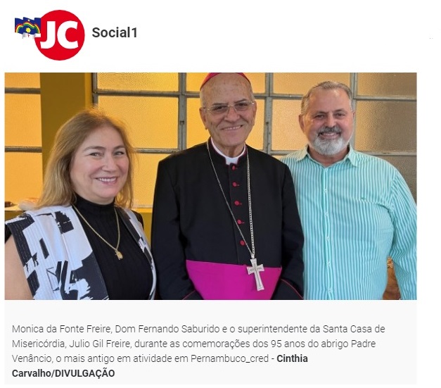 Julio Gil Freire e Monica da Fonte Freire encontram Dom Fernando no aniversário do CGPV
