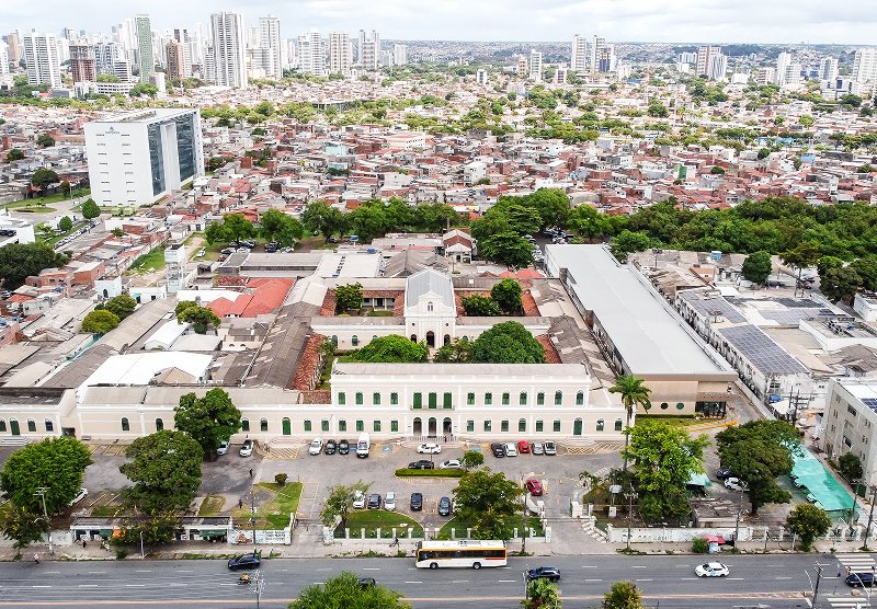 Fachada da Santa Casa de Misericórdia do Recife
